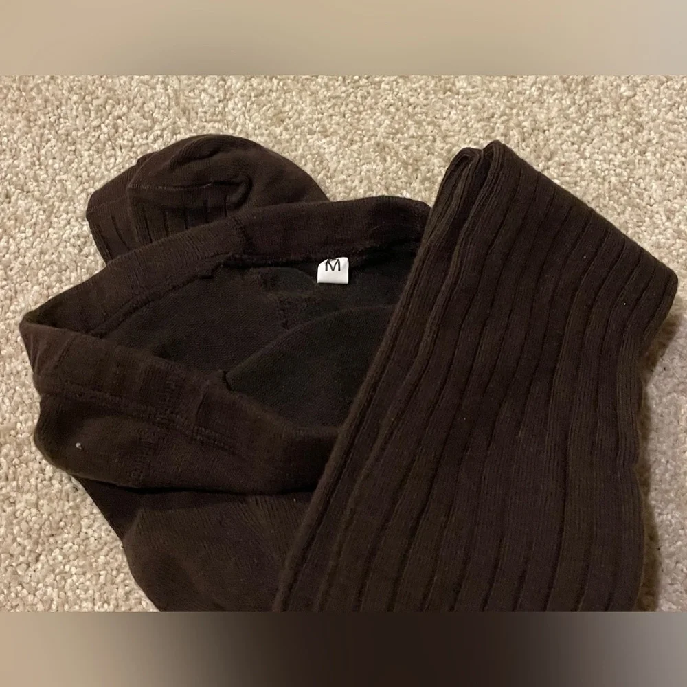 4 pairs of medium tights